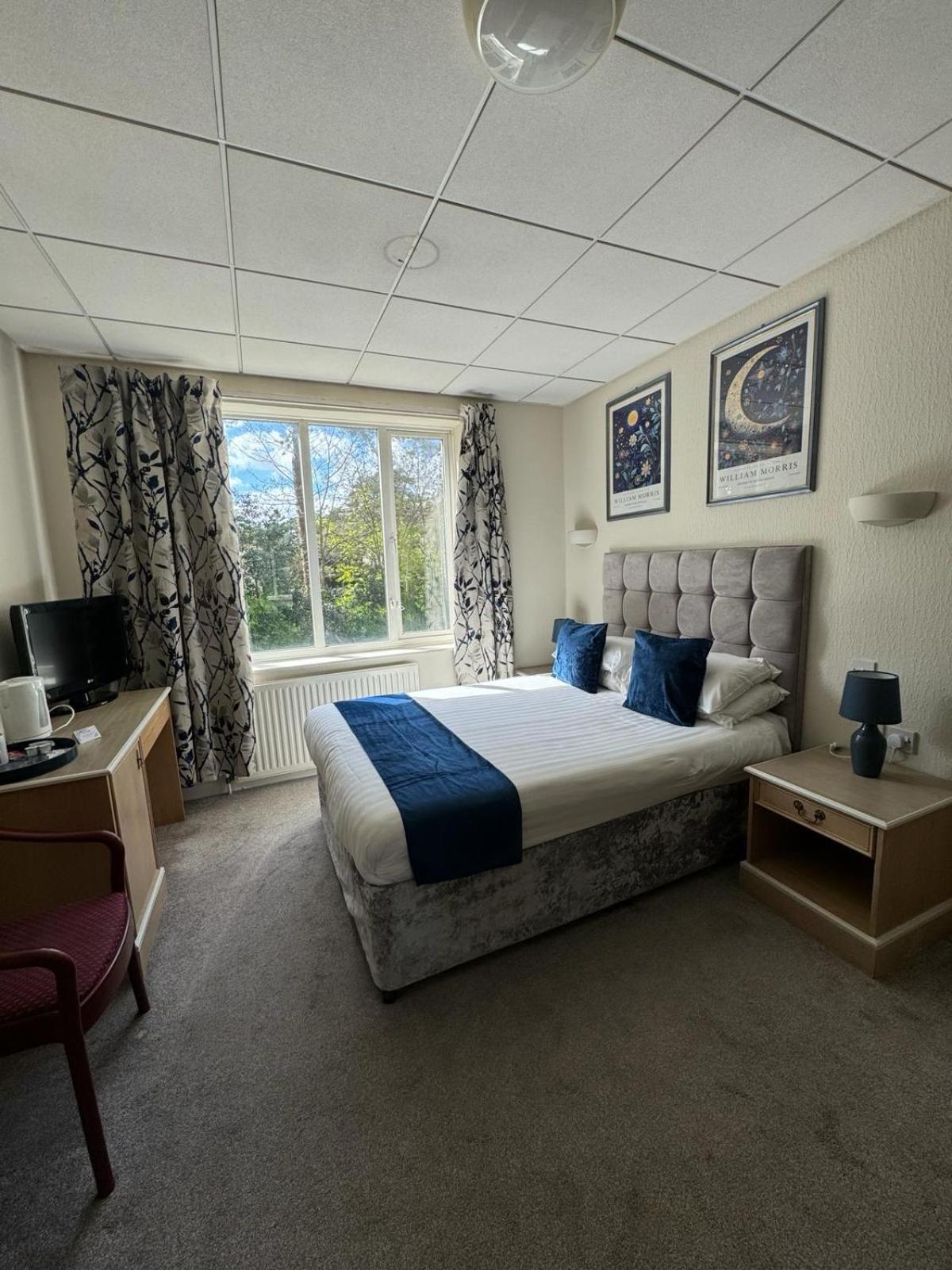 The Mayfair Hotel Bournemouth Exterior photo